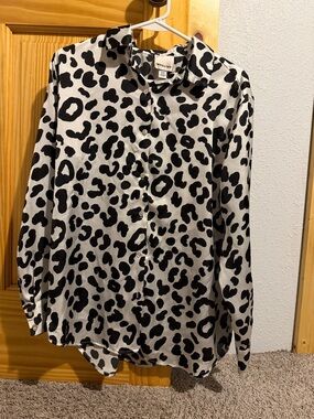 Madewell Black and White Leopard Print Button-Up Blouse